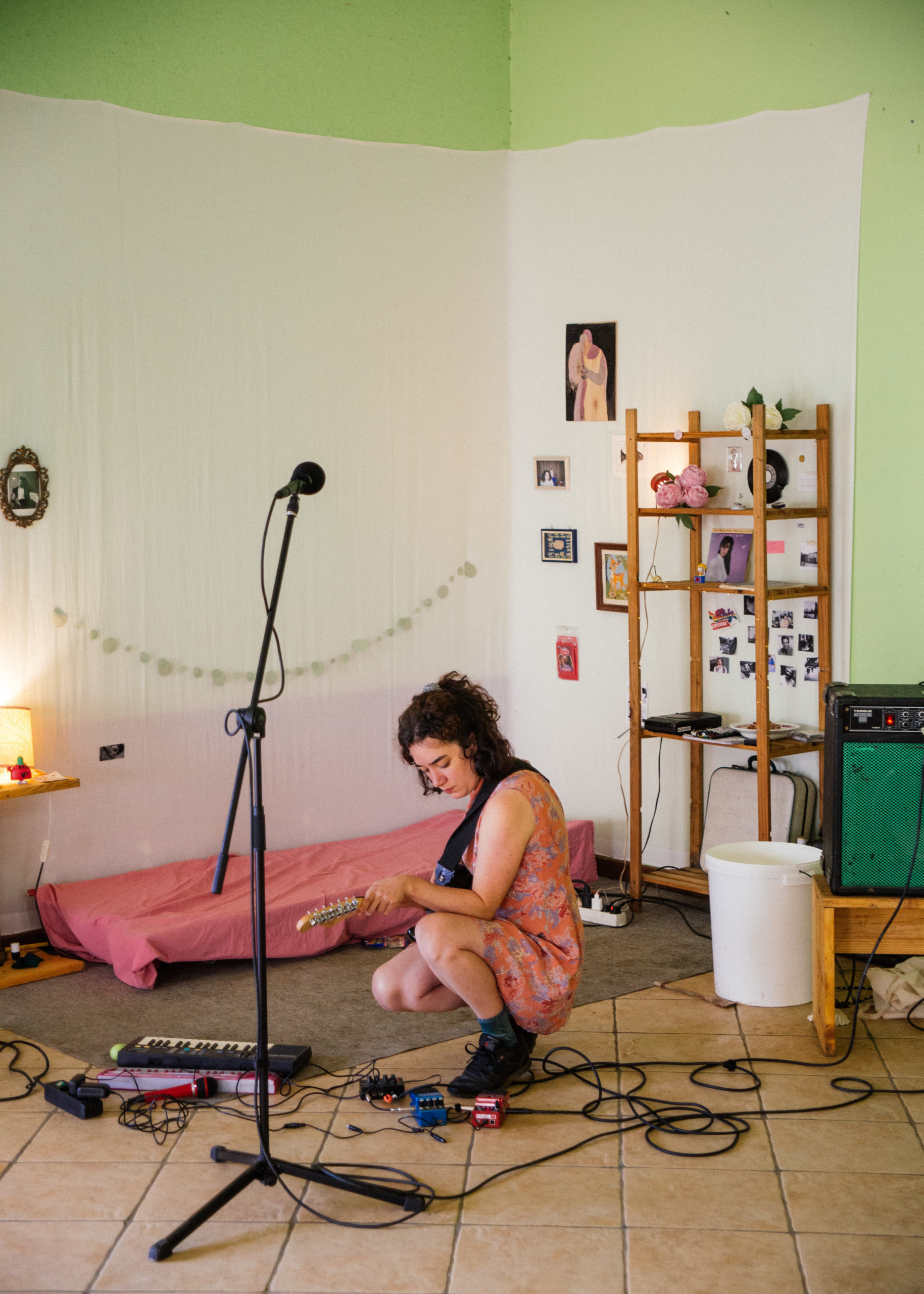 Bandcamp Artist'S Nudes Go Viral - pjhw467